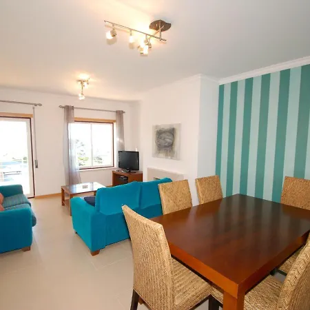 Lägenhet Alojamento Turistico *